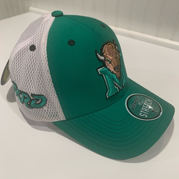 Marshall Thundering Herd Size Medium Fiitted Zephyr Brand Embroidered Hat Cap - Picture 6 of 11